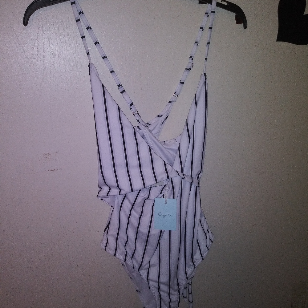 Bathing suit